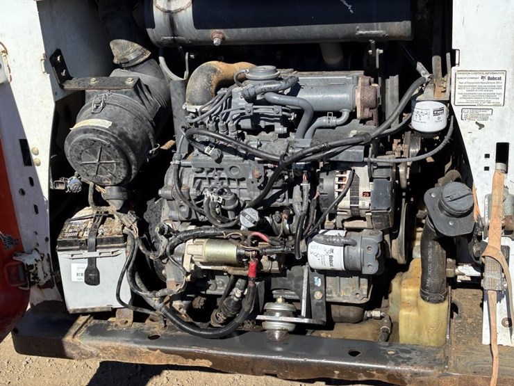 2013-bobcat-t550-image-33
