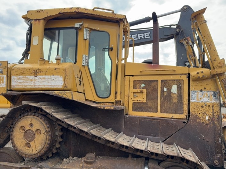 caterpillar-d6h-xl-image-5