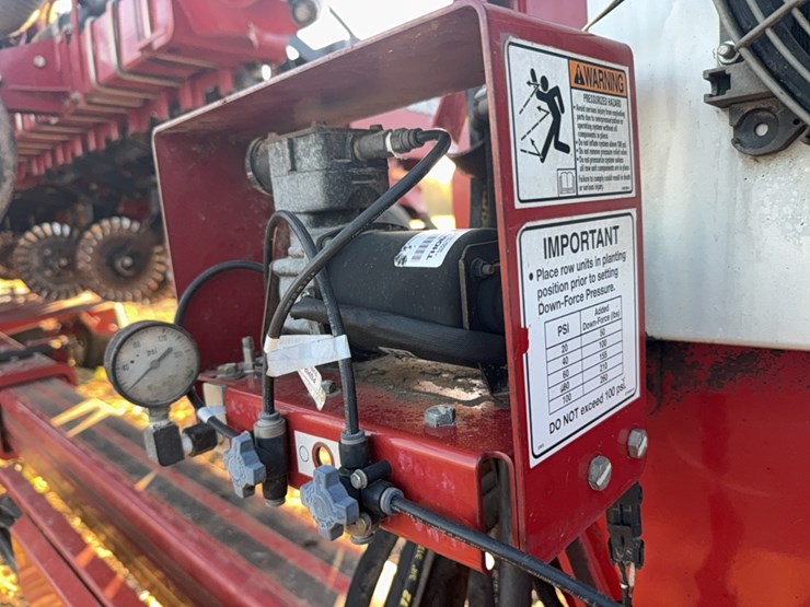 case-ih-1240-image-6