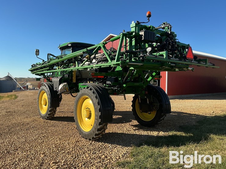 2017-john-deere-r4030-image-7