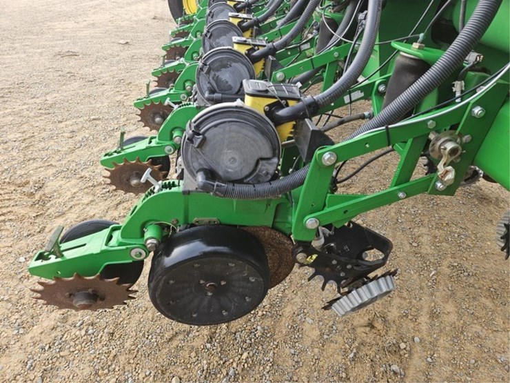 john-deere-1770nt-image-50