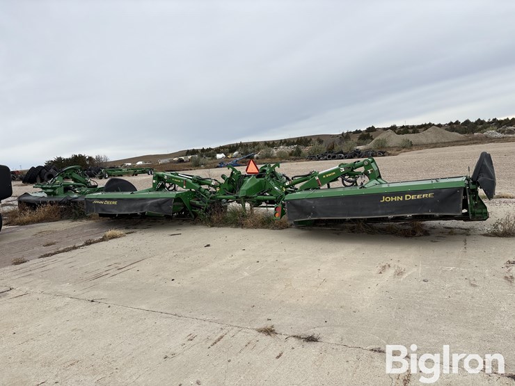 2018-john-deere-r990r-image-6