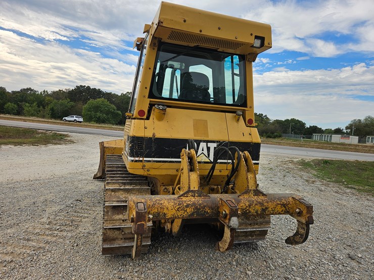 2002-caterpillar-d5g-xl-image-10
