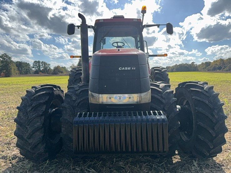case-ih-magnum-335-image-8