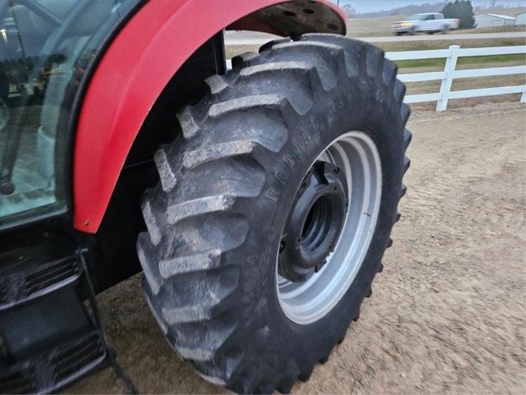 case-ih-mxu100-image-22