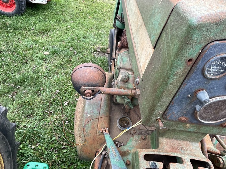 john-deere-620-image-33