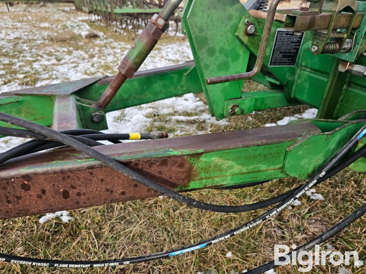 john-deere-550-image-16