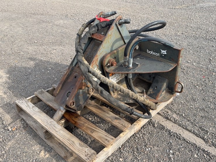#2009-•-bobcat-skid-steer-hyd-breaker-image-1