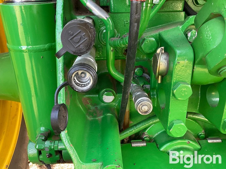 2010-john-deere-8295r-image-12