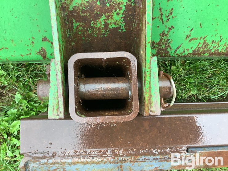 john-deere-7-image-12