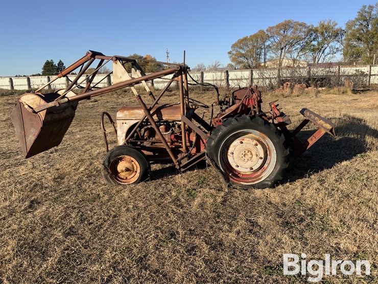 ford-tractor-image-8