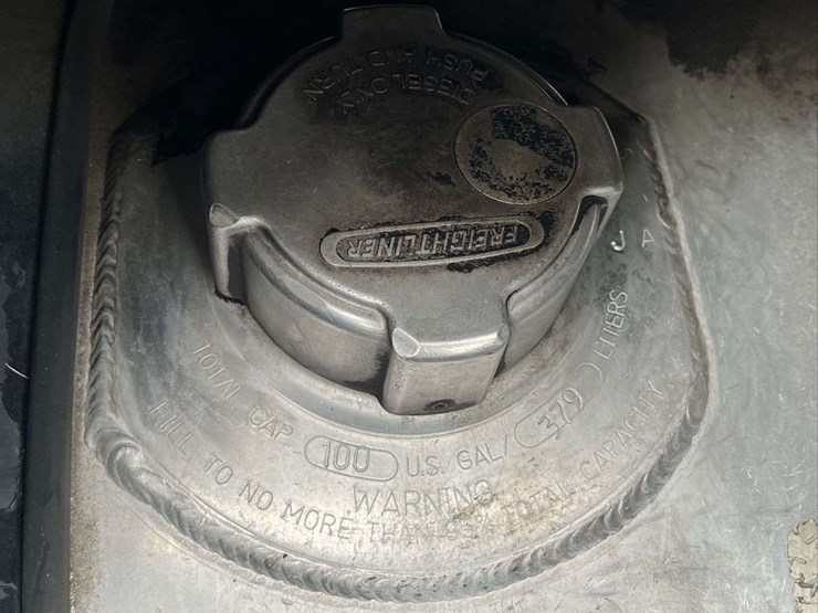 2018-freightliner-cascadia-evolution-t/a-truck-tractor-image-27