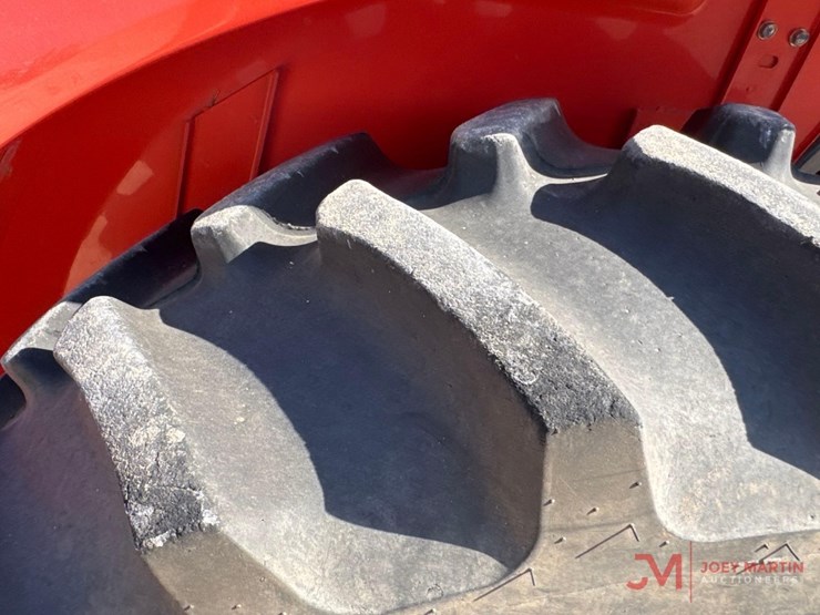 2017-kubota-l4701-image-7