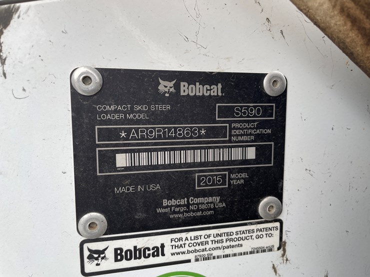 2015-bobcat-s590-image-13