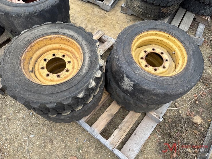 (4)-titan-hd-2000-10-16.5-nhs-tractor-tires-&-rims-image-2