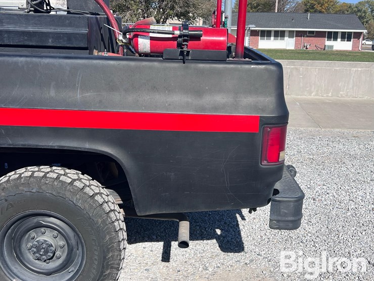 1986-chevrolet-custom-deluxe-image-14