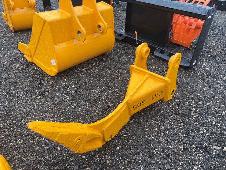 caterpillar-305-image-1