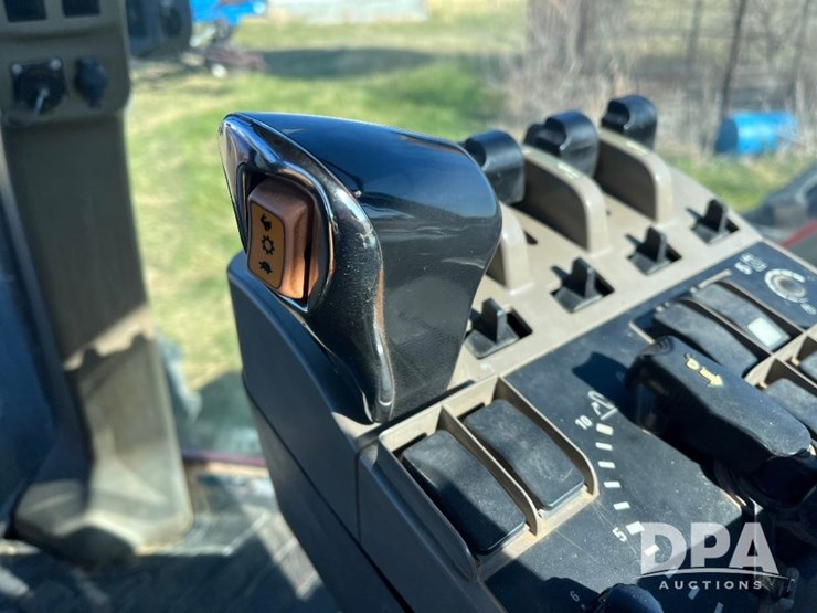 2004-case-ih-mx285-image-44