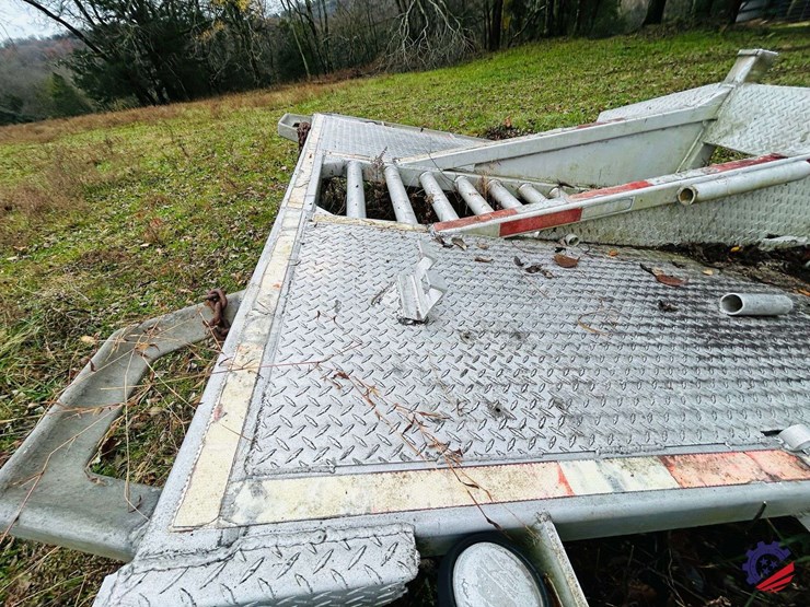 aluminum-7ft-flatbed-truck-body-image-13