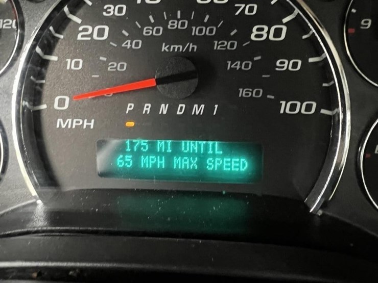 2014-chevrolet-express-paratransit-bus-image-32