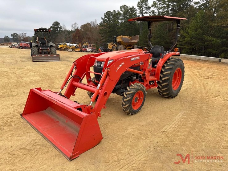 2017-kubota-l4701-image-4