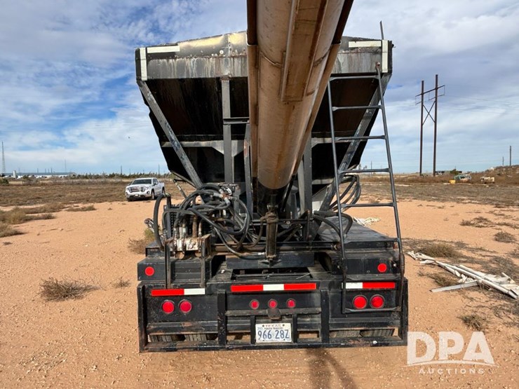 1998-daco-trailer-corp.-dry-tender-trailer-(gp12101,-unit-793)-image-13