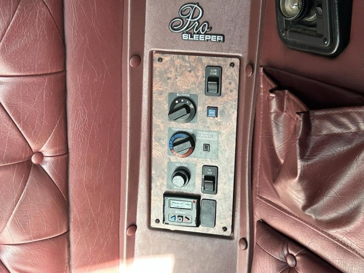 2000-international-2000-image-72