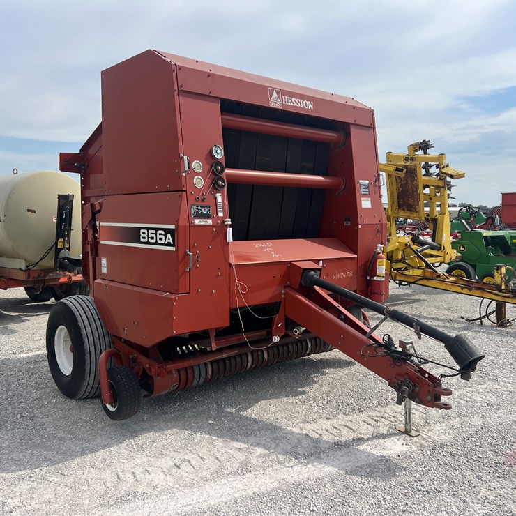 HESSTON 856A