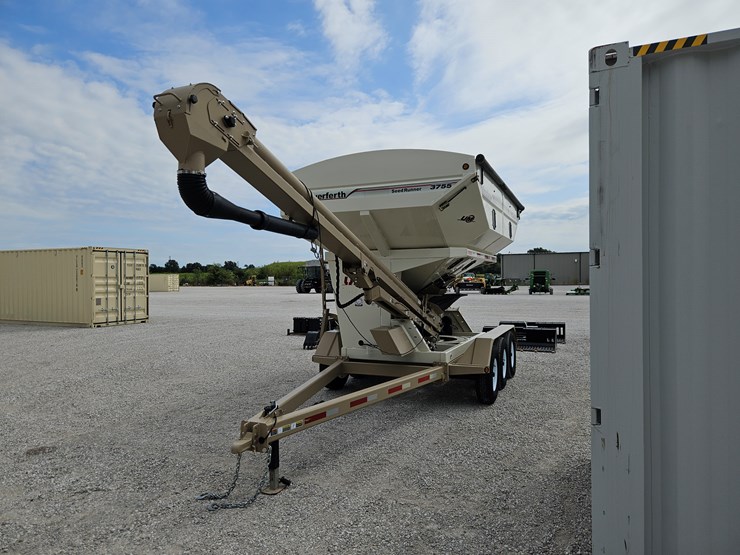 2023-unverferth-3755-image-15