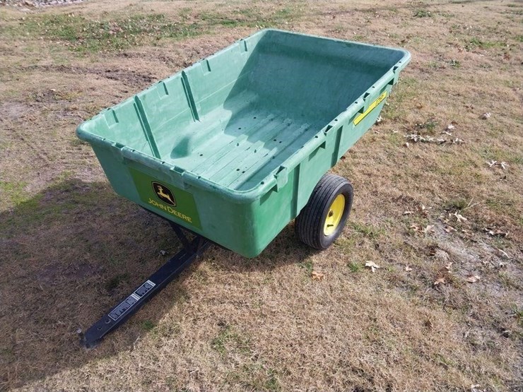 john-deere-la-image-1