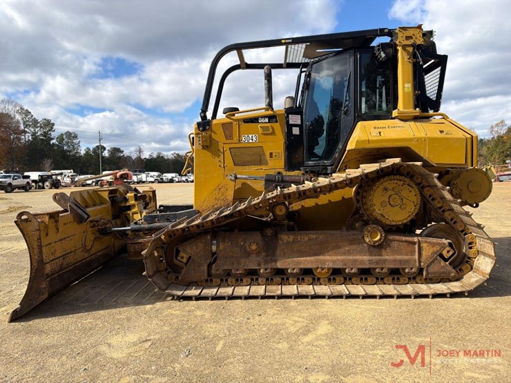 2019-caterpillar-d6n-lgp-image-6