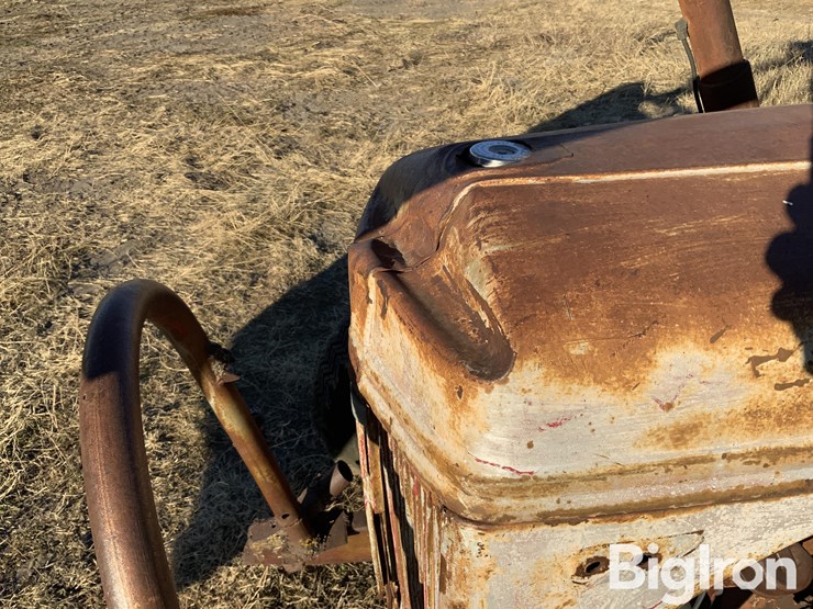 ford-tractor-image-9