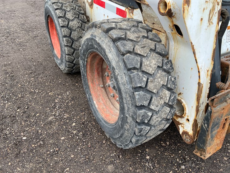 2014-bobcat-s530-image-11