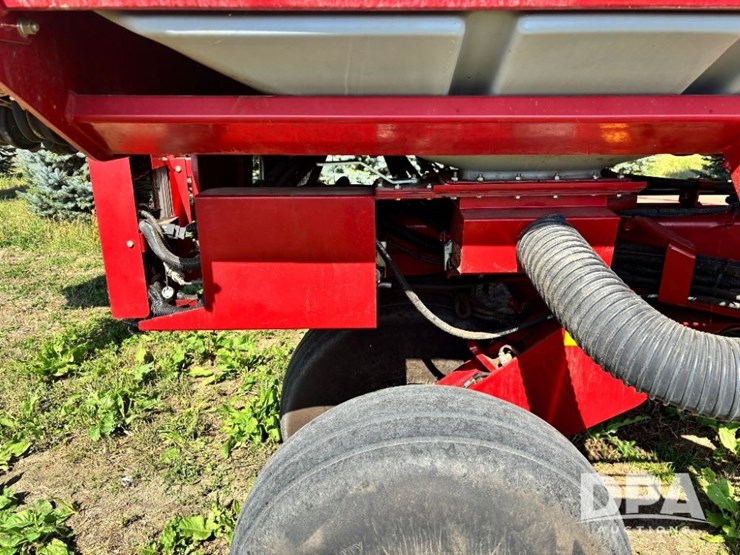 2012-case-ih-1240-image-63