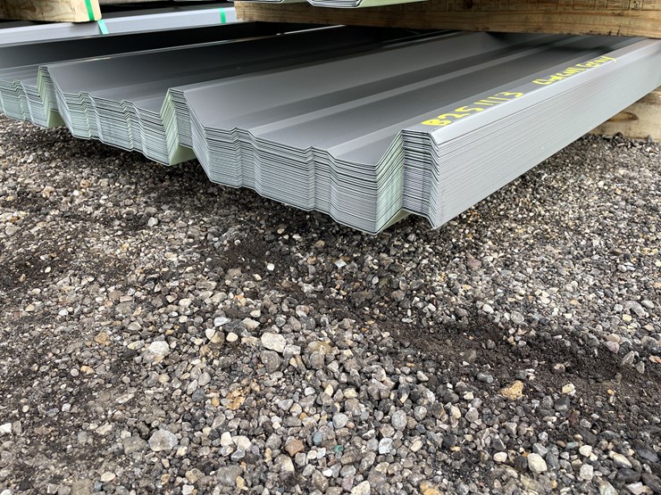 #1242-•-12'-sheets-of-steel-siding-image-1