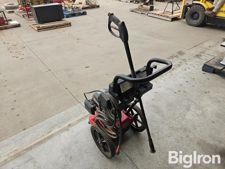 2400-psi-gas-pressure-washer-image-5