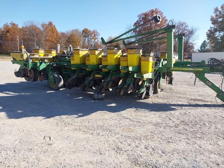 john-deere-1780-image-3