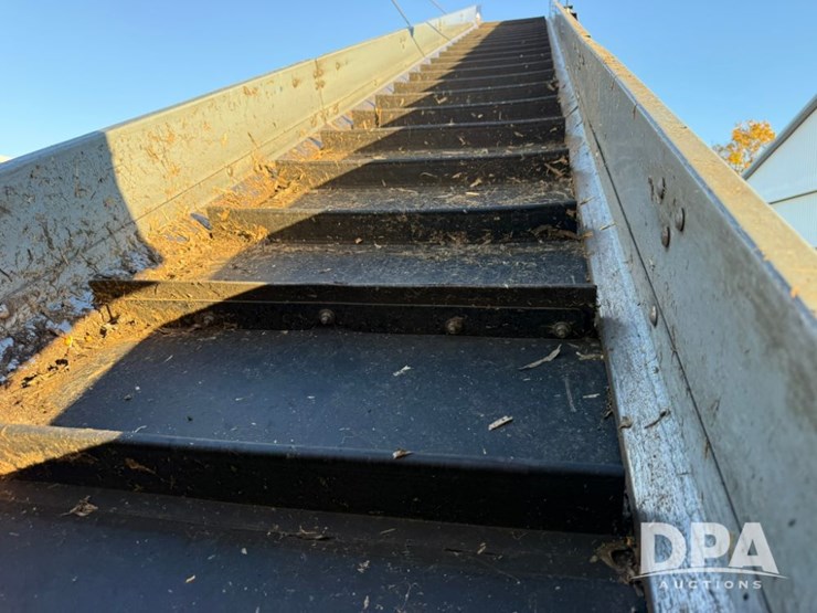 2012-oxbo-8435-image-35