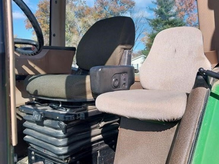 john-deere-8200-image-17