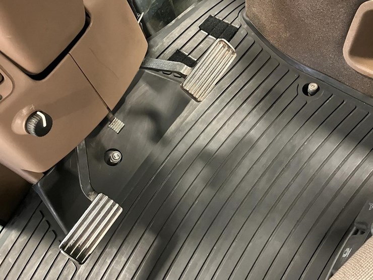 1998-john-deere-9300-image-29