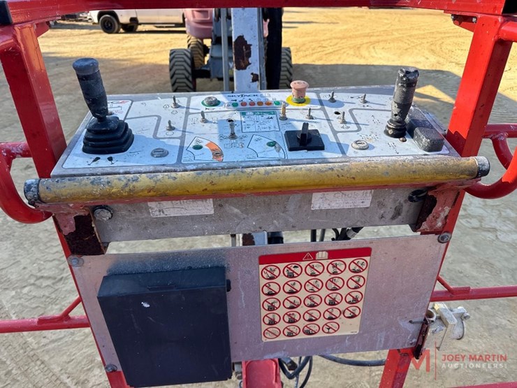 2017-skyjack-sj86t-image-12