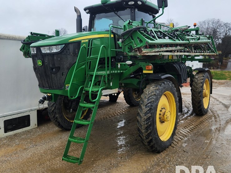 2016-john-deere-r4038-image-1