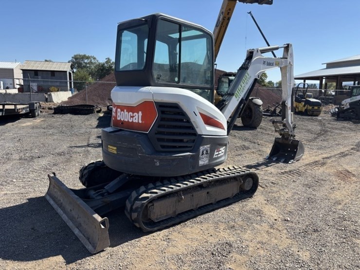 2018-bobcat-e35-image-5