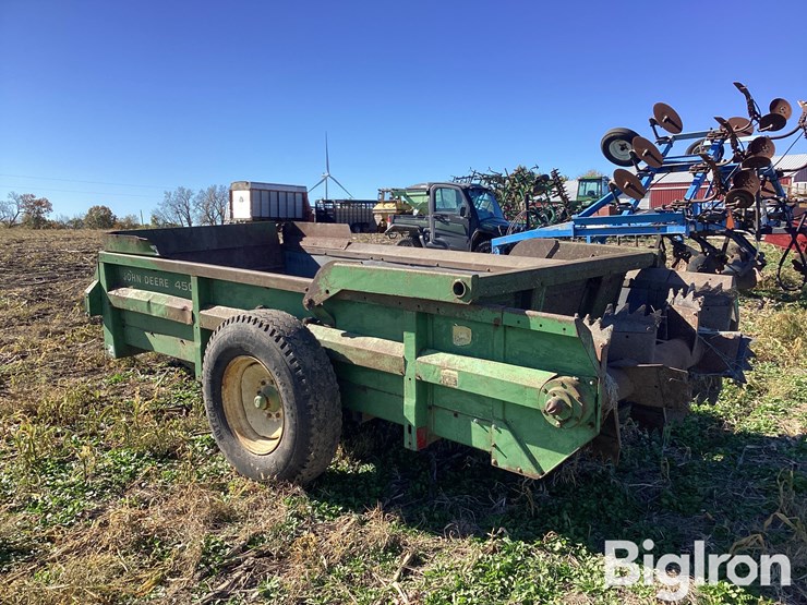 john-deere-450-image-7