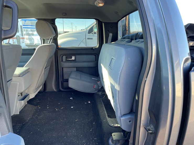 2012-ford-f150-xlt-image-25