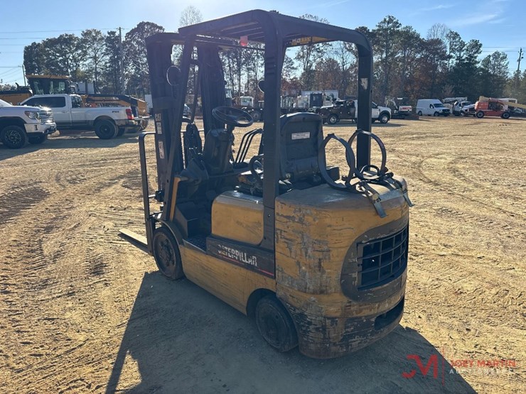 caterpillar-gc25k-image-3