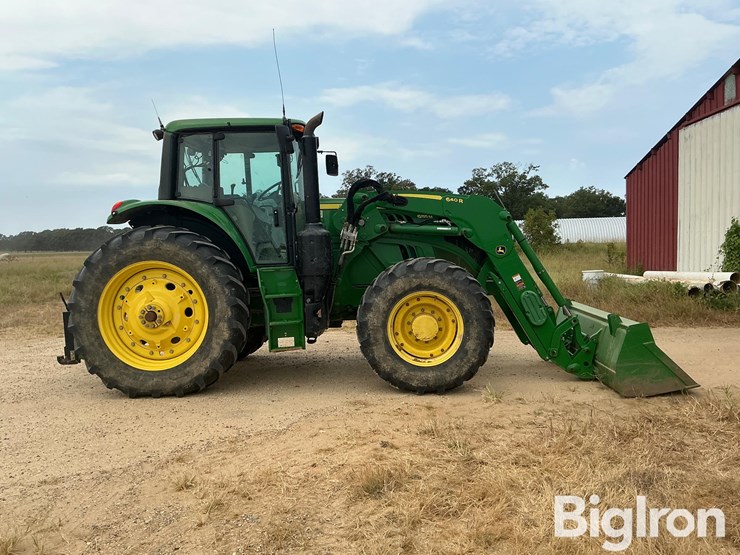 2018-john-deere-6155m-image-4
