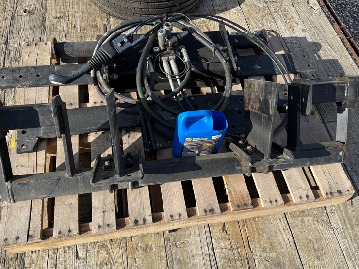 #109-•-westendorf-loader-image-3