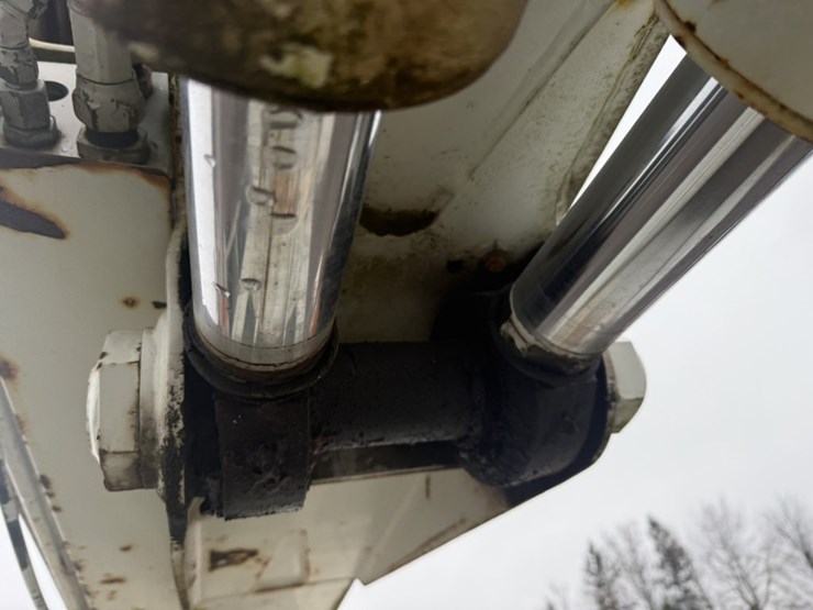 2006-international-7300-image-57