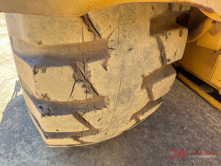 2003-caterpillar-621g-image-7